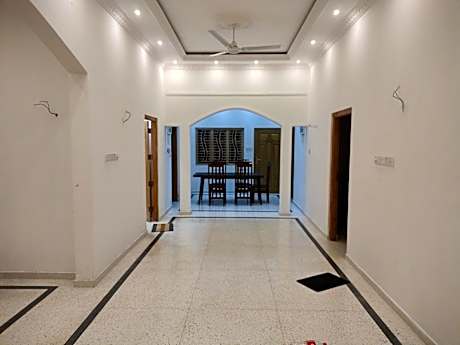 Jaffnatravel & guest inn 3 Bed House