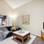 Luxurious City Apartment