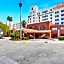 Beach Front suite at Hollywood Beach Resort, direct beach access, Swimming Pool