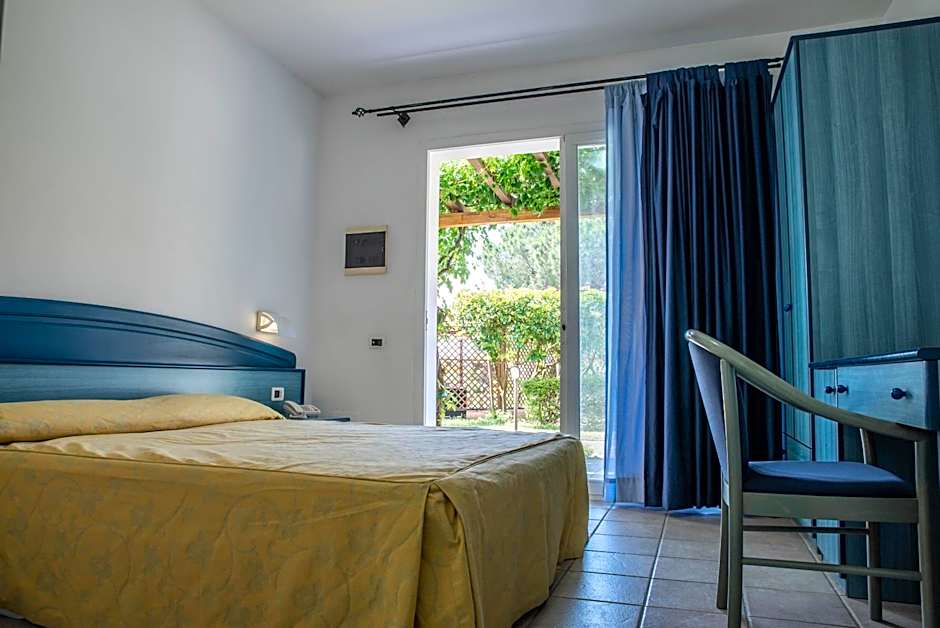 Nicotera Beach Village