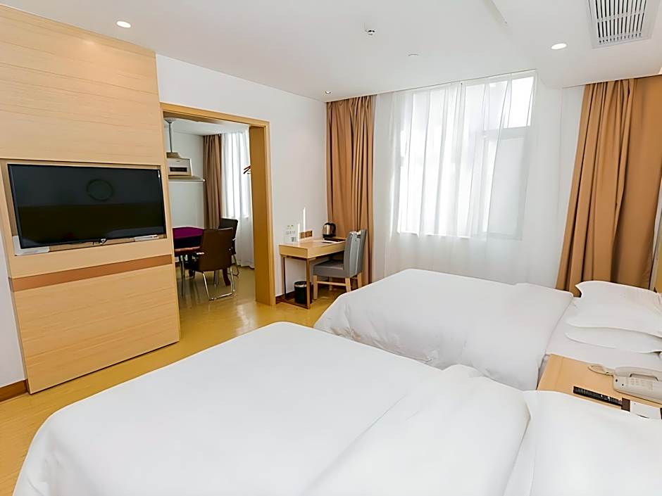 GreenTree Inn Yichang Wanda Binjiang