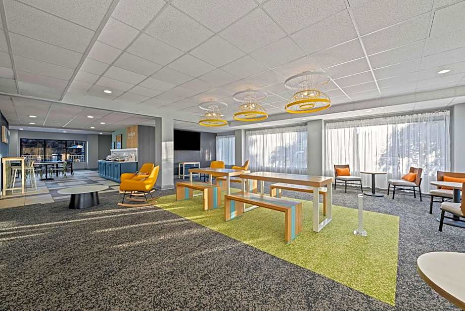 Spark by Hilton Tuscaloosa University