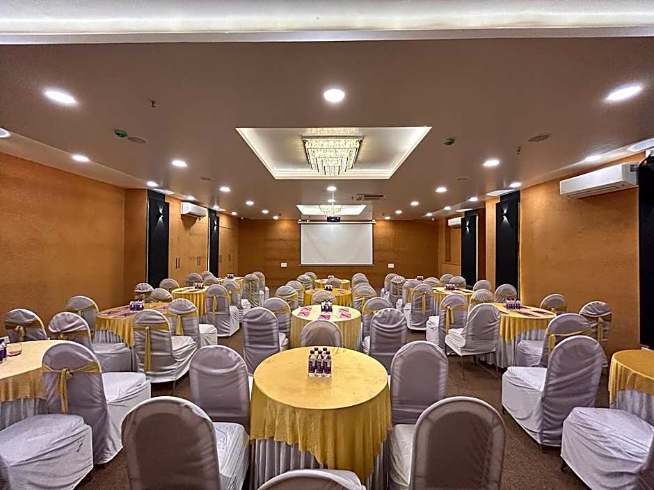 Turquoise Kharadi (A Business Hotel)