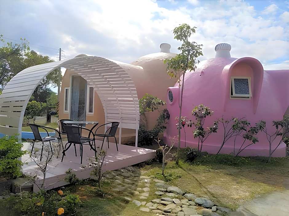 HI-BI Outer Space House BnB