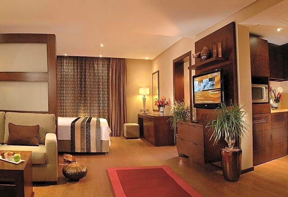 Safir Hotel And Residences Kuwait - Fintas