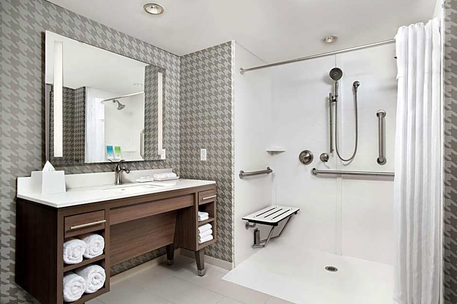 Home2 Suites by Hilton Long Island Brookhaven