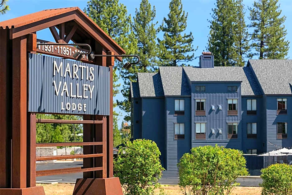 Martis Valley Lodge, Tapestry Collection by Hilton
