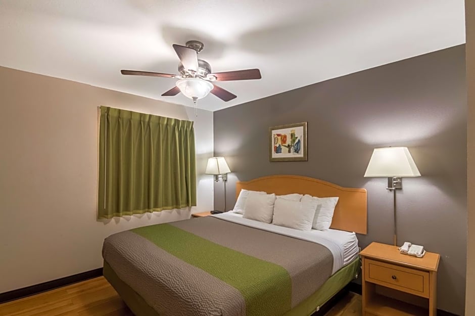 Studio 6-Lubbock, TX - Medical Center
