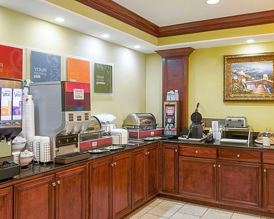 Comfort Suites Harvey