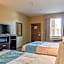 Moulton Inn & Suites By OYO