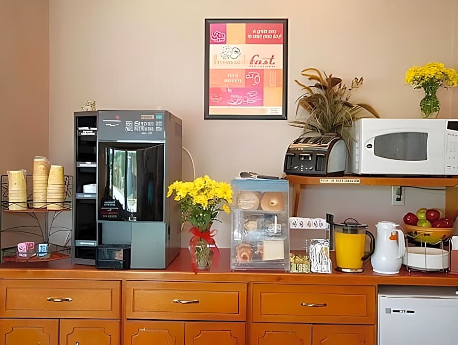 Zainee Inc Budgetel Inn and Suites