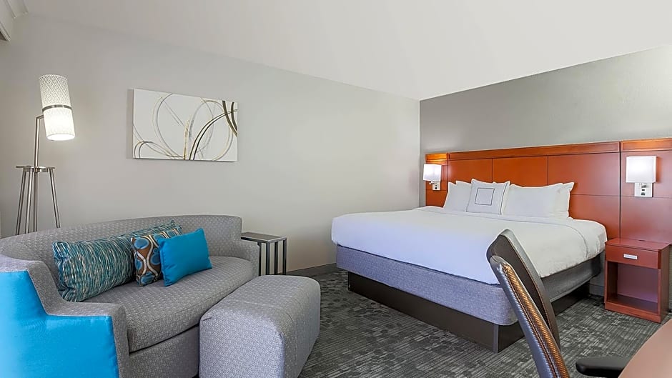 Courtyard by Marriott Monroe Airport
