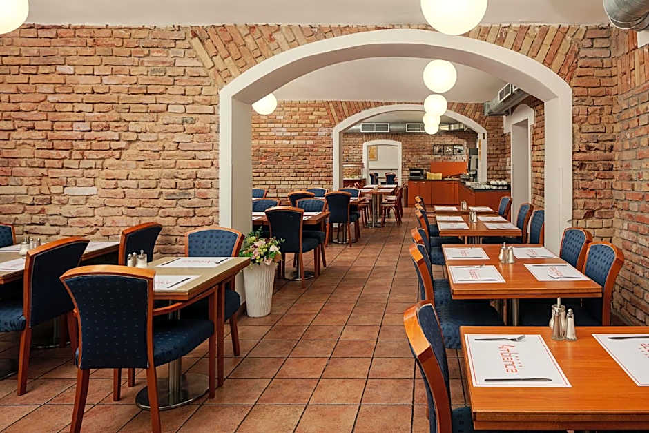 Hotel Ambiance