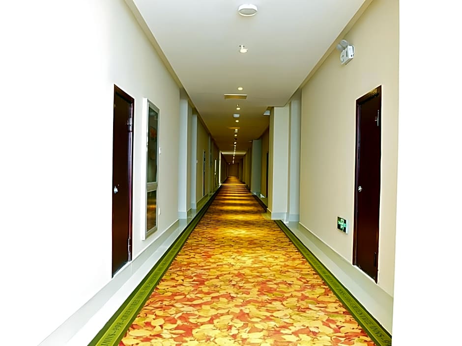 Green Tree Inn Wuxi Jiangyin Gaoxin District Shishan Road Ganglong Plaza