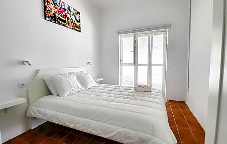 Double Room A - Non-Smoking