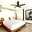 Expansive Loft 200m From Canggu Beach Haven