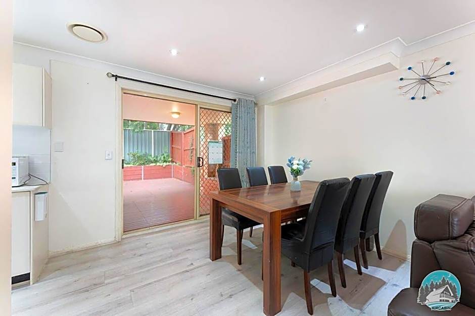 Aircabin - Seven Hills - Lovely - 3 Beds Townhouse