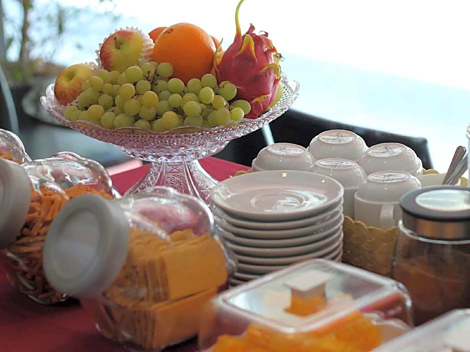 41 Suite Bangkok Hotel