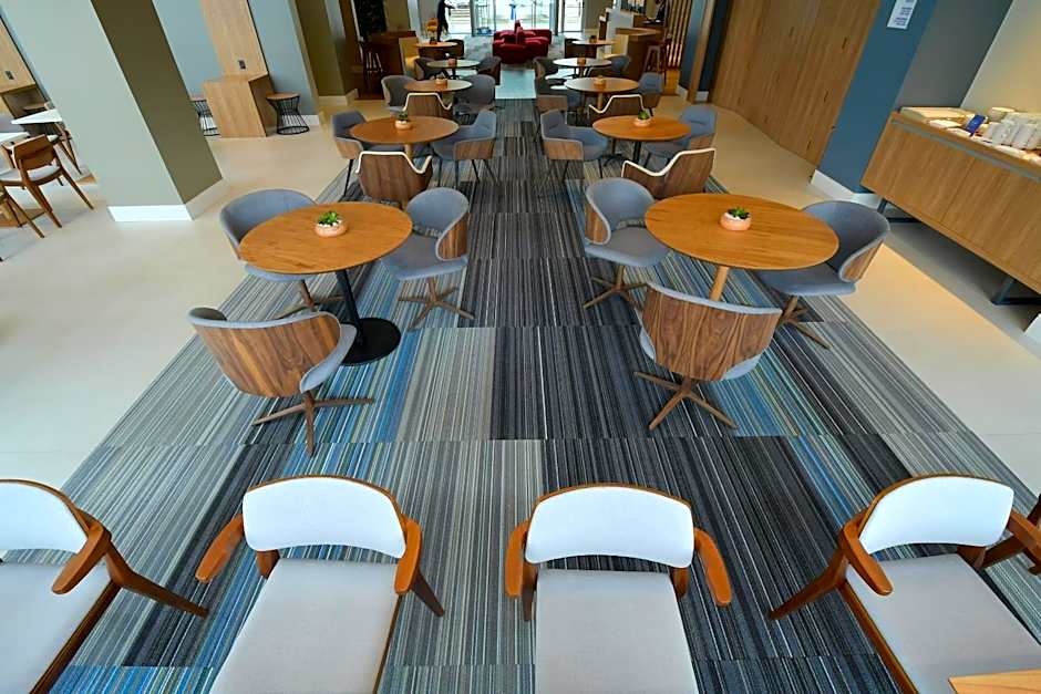 Holiday Inn Express Asuncion Aviadores