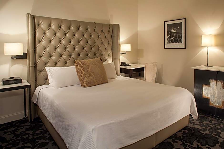 International House Hotel