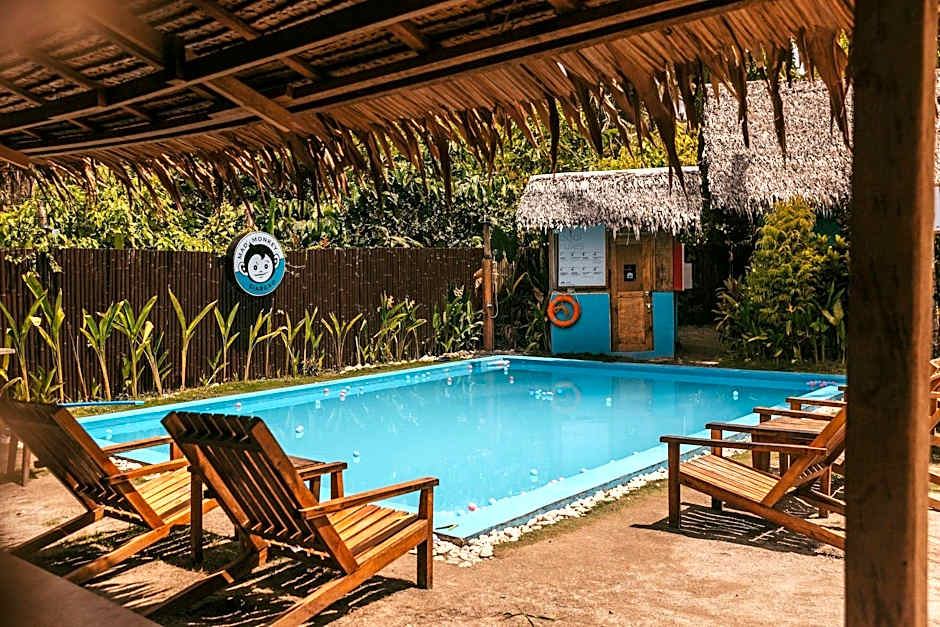 Mad Monkey Hostel Siargao