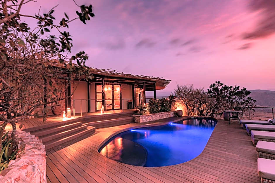 Zulu Rock Lodge - Babanango Game Reserve