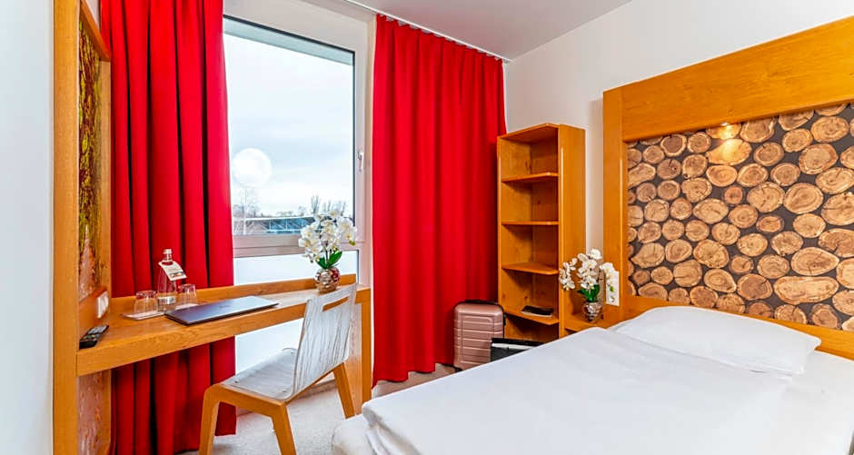 PLAZA INN Dachau - München