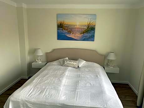 Single Room with Garden View