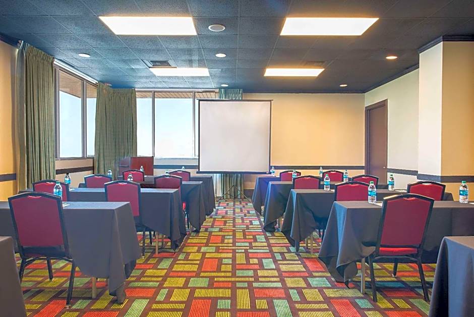 Wyndham Garden Midland