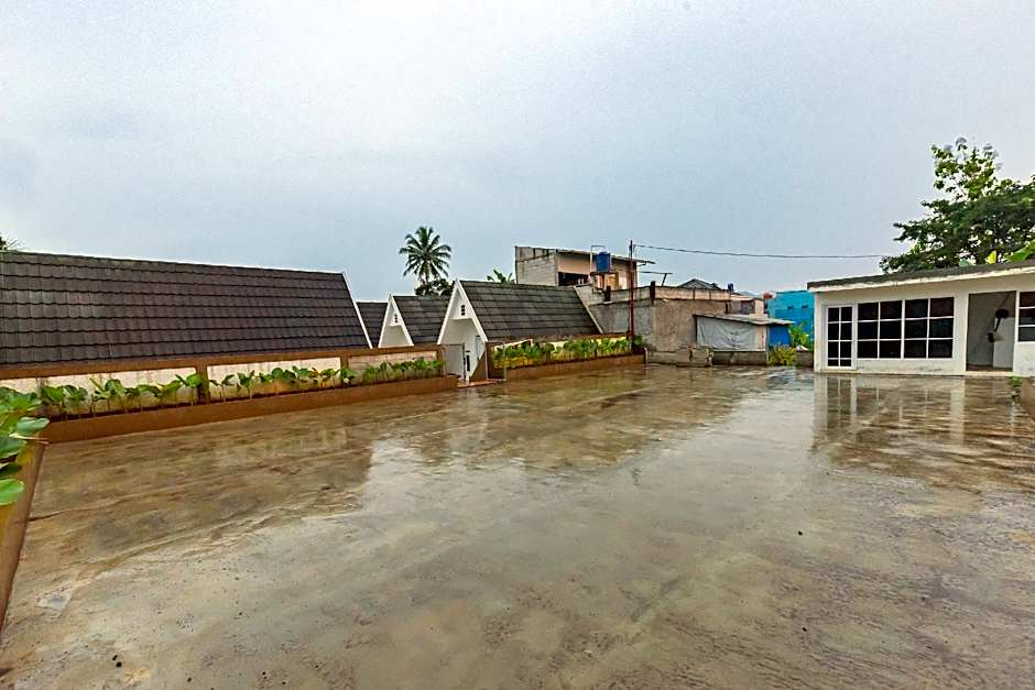 RedDoorz Syariah Plus near Sukabumi Station