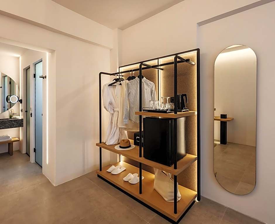 Chora Suites, Premium Key Collection