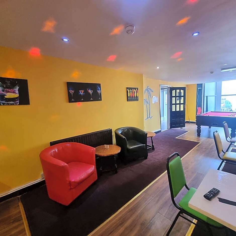 Las Palmas Hotel by the Sea