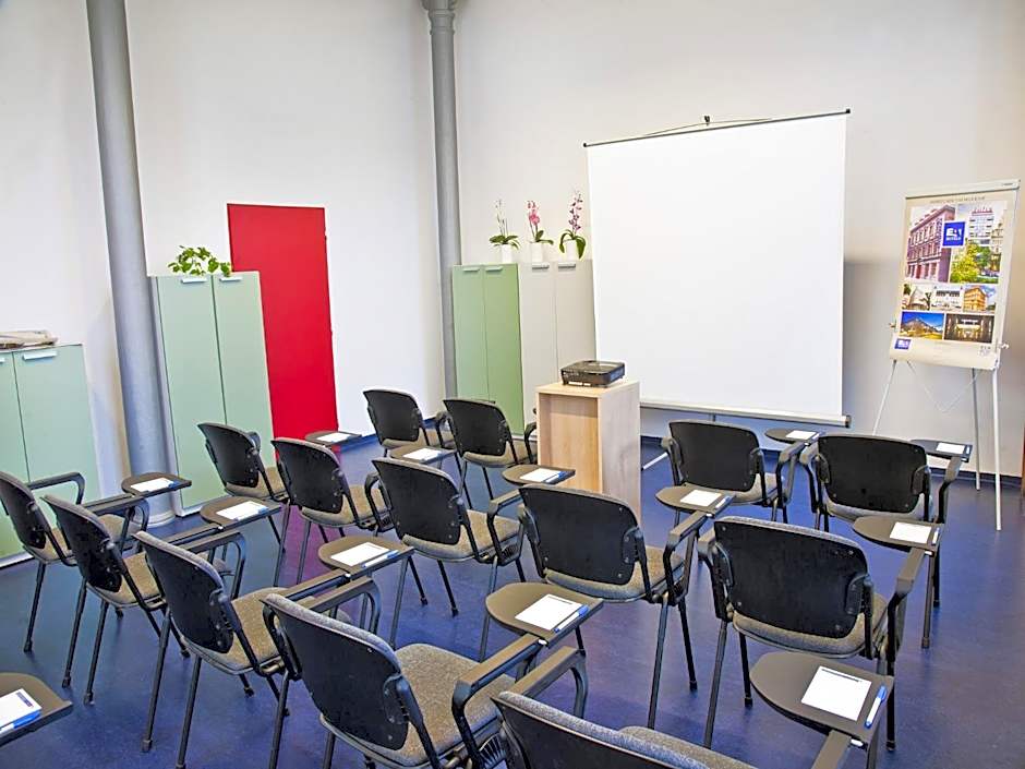EA Business Hotel Jihlava
