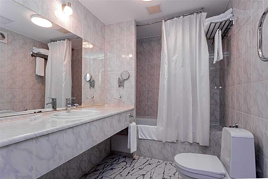 Best Western Plus Atakent Park Hotel