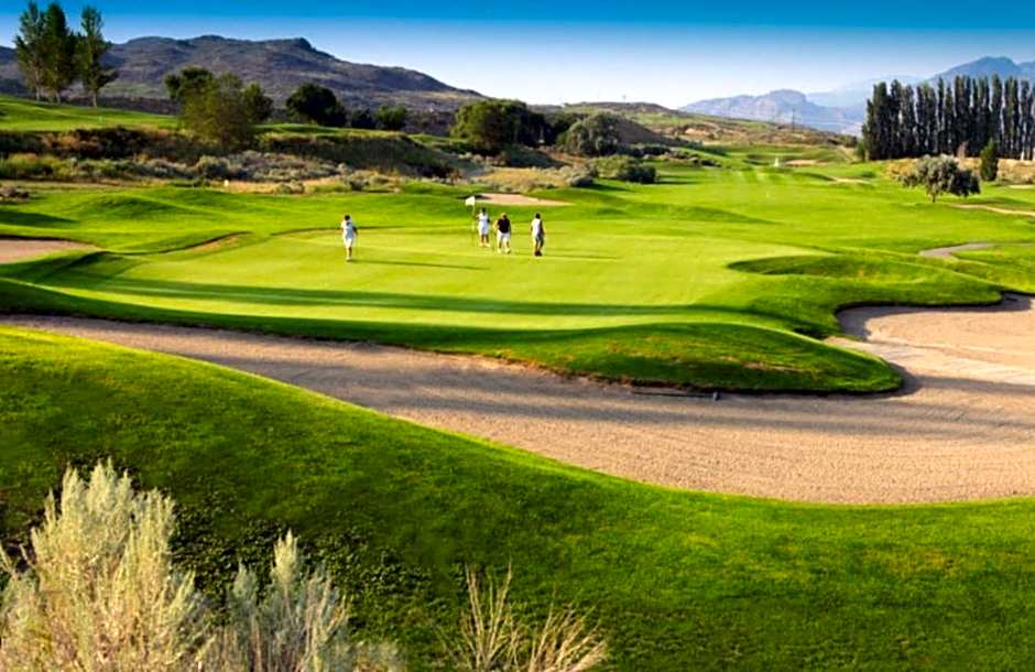 Holiday Inn Hotel & Suites Osoyoos By IHG