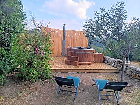 studio indépendant dans maison à la campagne