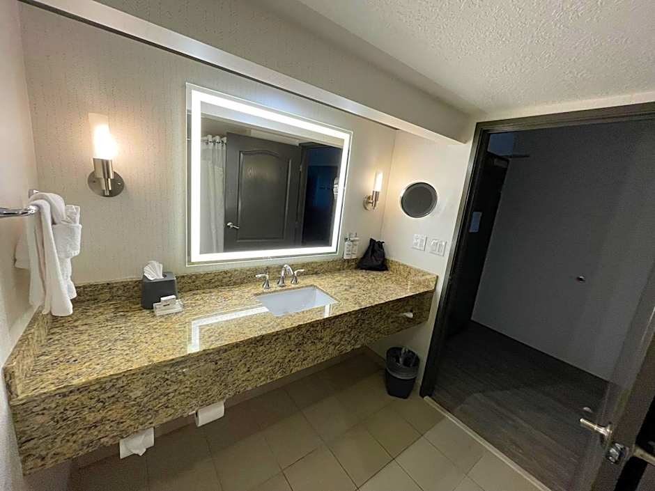 Holiday Inn Hotel & Suites Chicago Northwest - Elgin By IHG