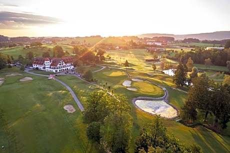 Golfhotel Bodensee by Michael Ritter