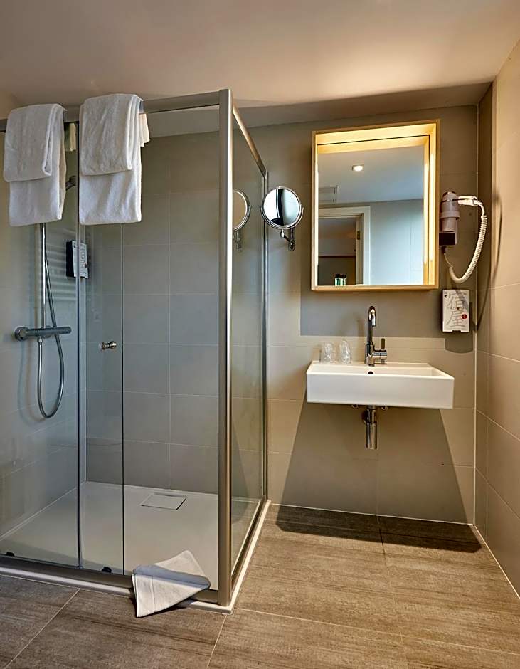 Yadoya Hotel