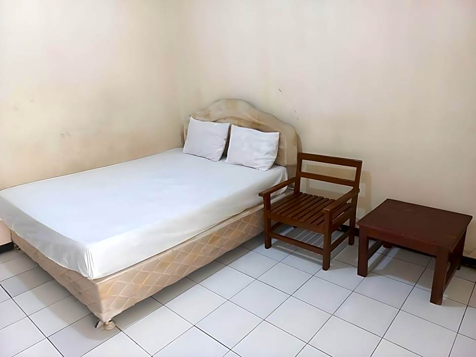 SPOT ON 91563 Hotel Meilias