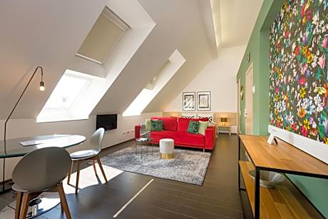 Deluxe Studio - Penthouse