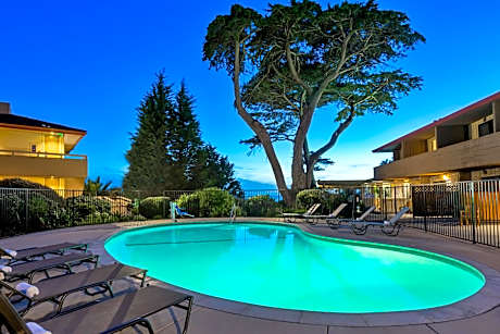 Queen Suite with Two Queen Beds