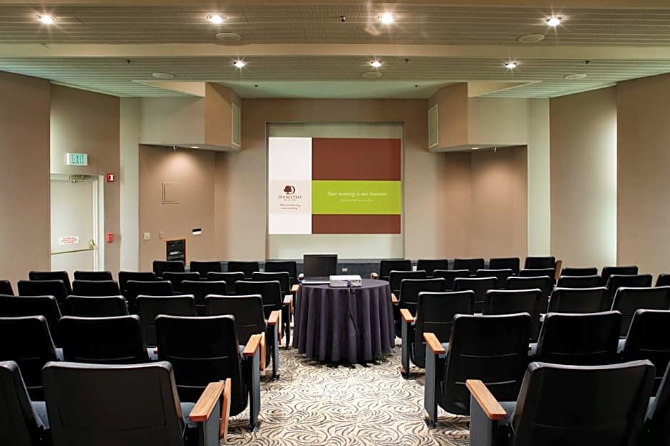 DoubleTree by Hilton Hotel Denver Aurora