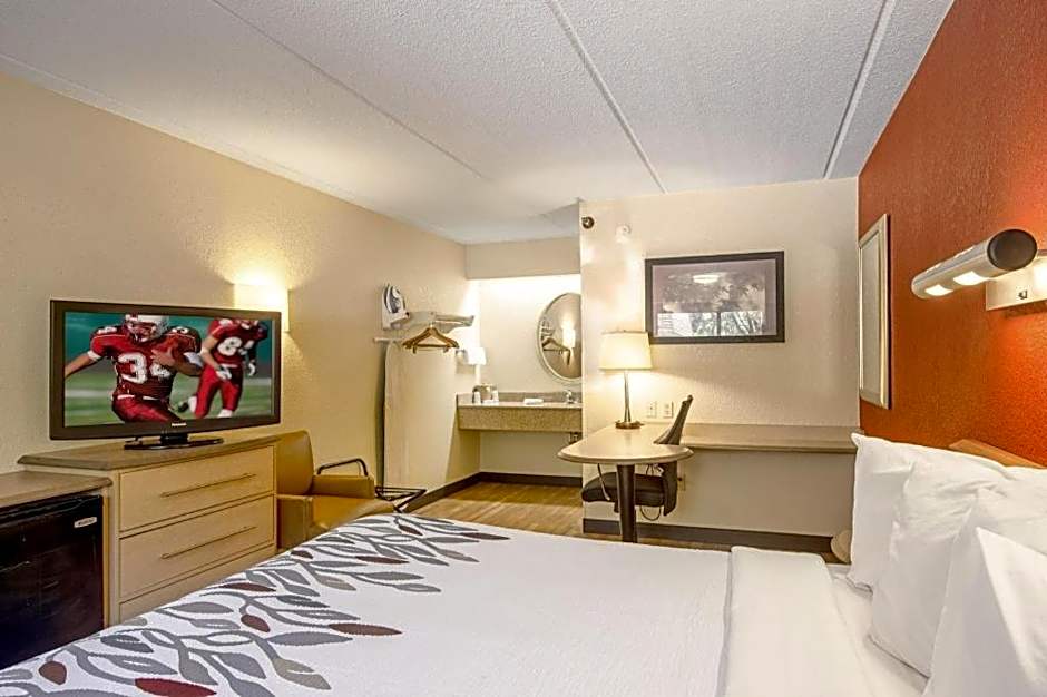Red Roof Inn Akron