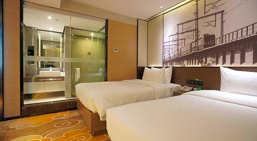 Guangdong Baiyun City Hotel
