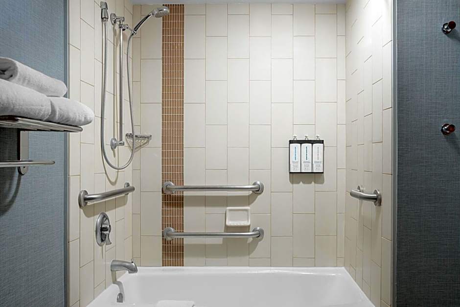 Hyatt Place New Orleans Convention Center