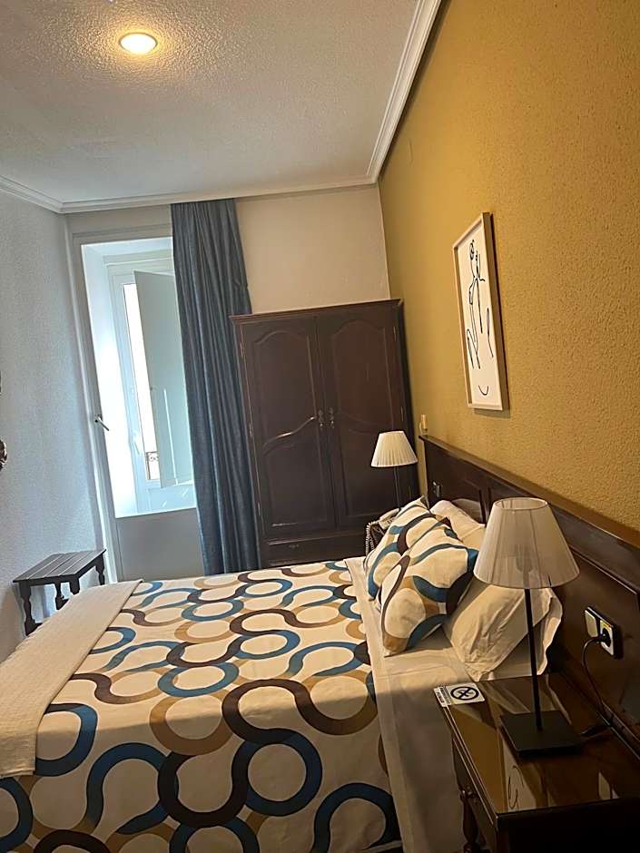 Hostal Sonsoles Madrid-Centro