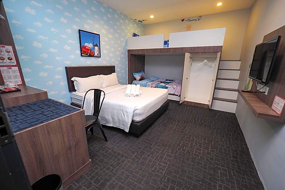 S Boutique Hotel