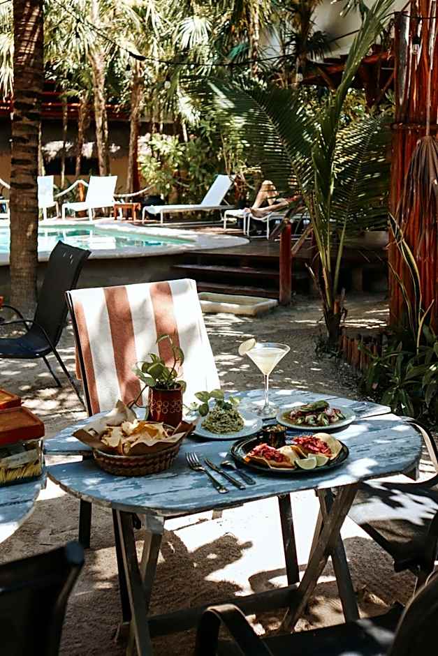 Holbox Deluxe Apartments