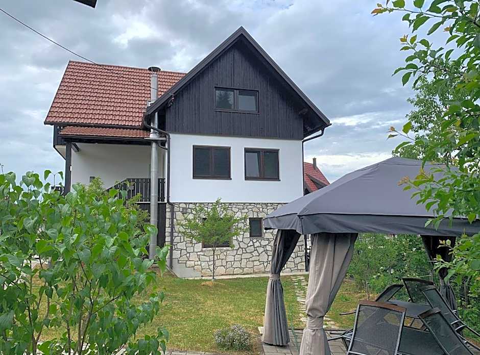 Guesthouse Family Bosnic